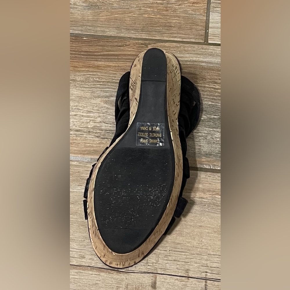 Open Toed Wedge - Picture 2 of 5